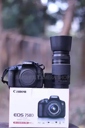 Canon 750D with 75-300 Zoom lens,, full fresh box condition