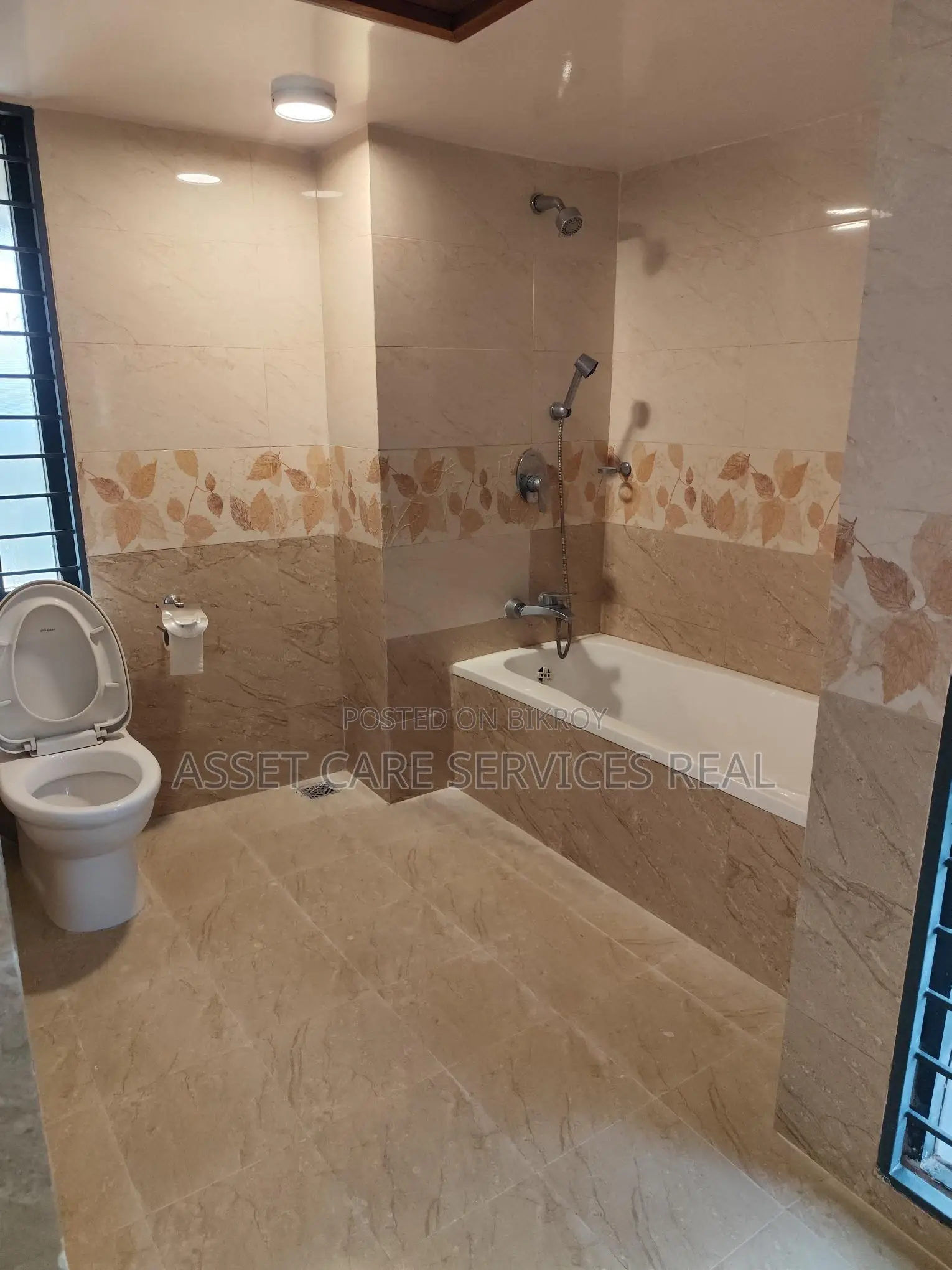 North Gulshan 4-Bedroom Apartment for Rent with Gym and Pool