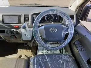 Toyota Hiace GL PACKAGE 2021