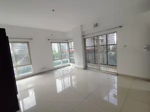 North Gulshan 4-Bedroom Apartment for Rent with Gym and Pool
