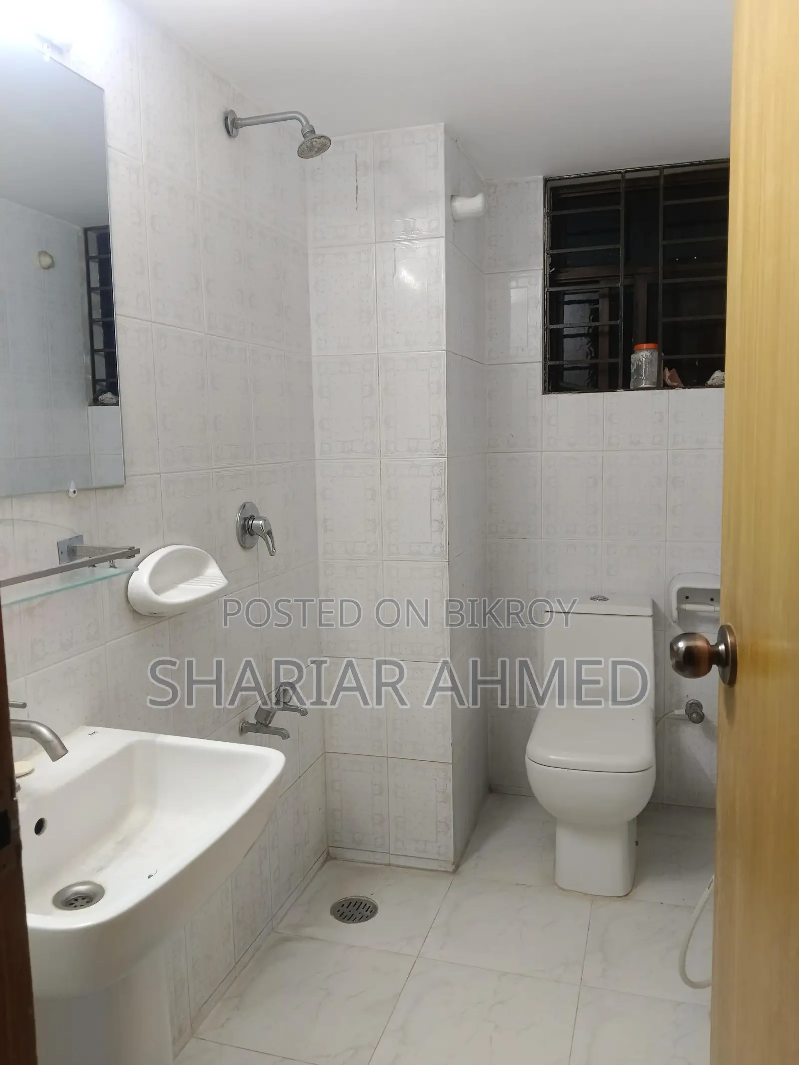 2100 Sqft Un-Furnished Apartment For Rent In Gulshan 2