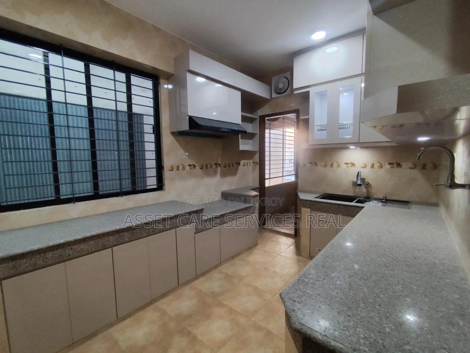 Brand New 4Bed Un-Furnished Apartment Rent In Gulshan-2
