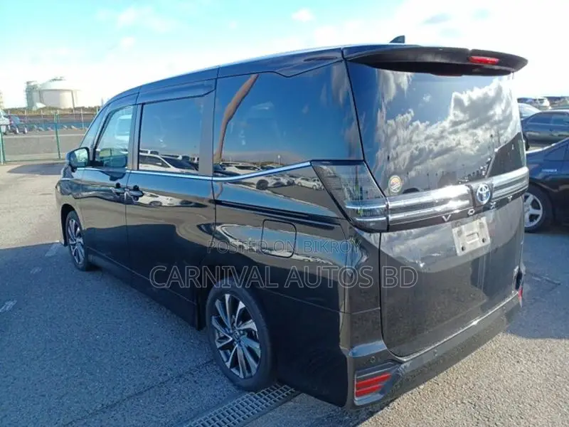 Toyota Voxy S-Z PACKAGE 2022
