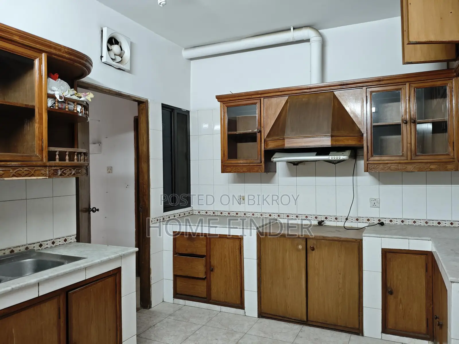 2400 Sqft 3 Bed Un-furnished Apartment For Rent In Gulshan 2