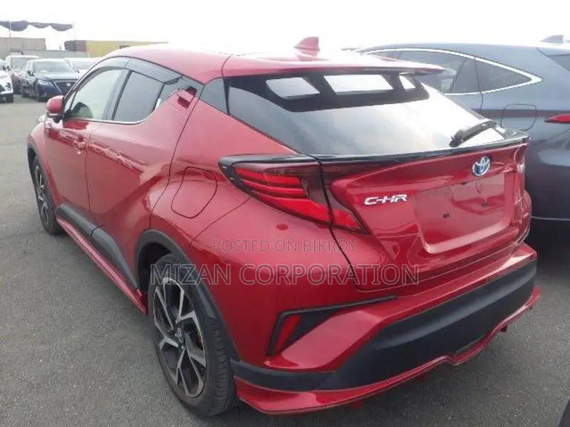 Toyota C-HR G LED 2020