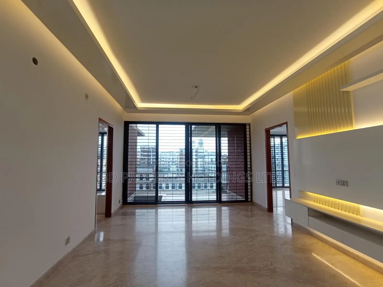 2400 Sft Luxurious Semi Furnished Ready Flat For Rent In Bashundhara