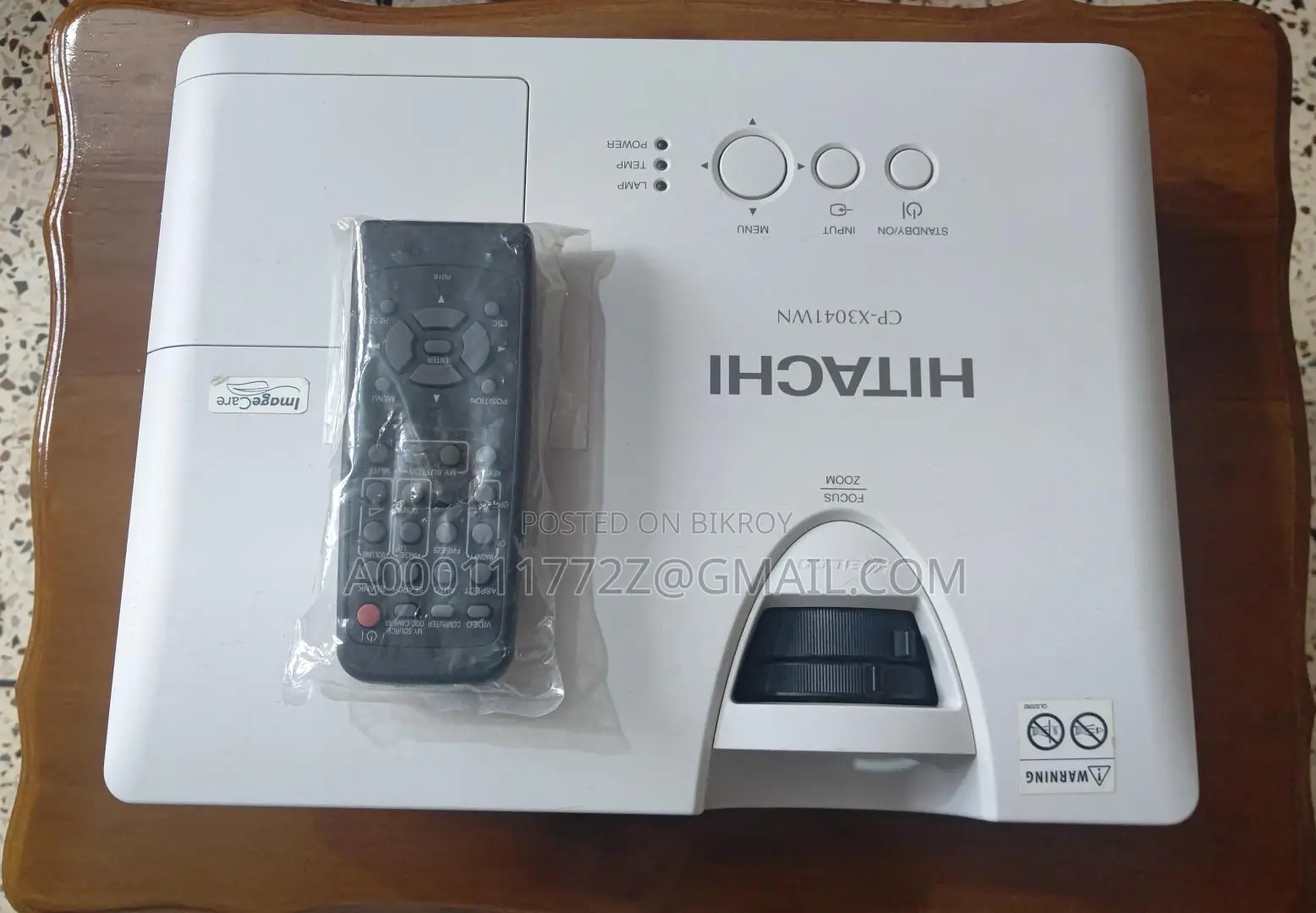 HITACHI CP-X3041WN Projector
