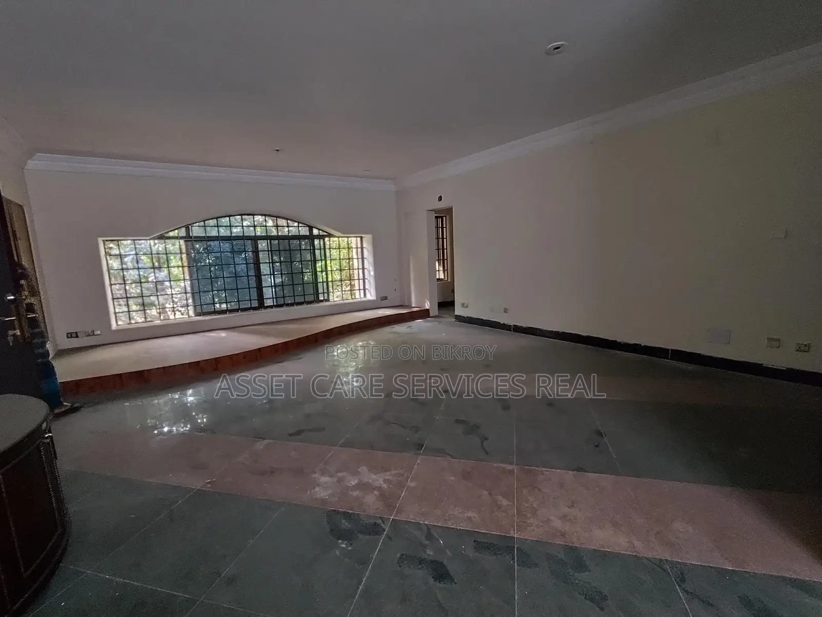 Baridhara Diplomatic Zone Swimming Including Independent House Rent