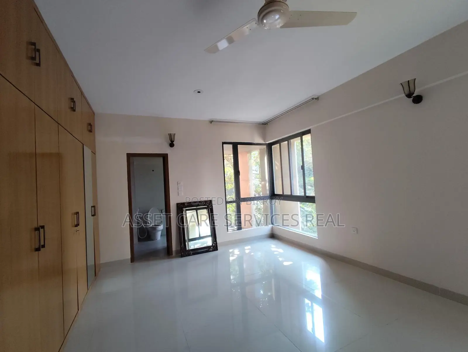 Lake View 3Bed Semi-Furnished Exclusive Apartment Rent In Banani