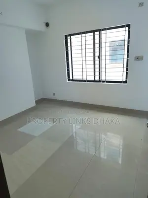 3 bedroom 4 bathroom drawing dining kitchen balcony