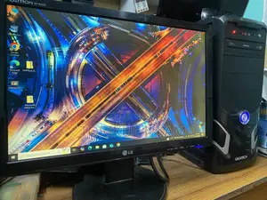 LG 17 Inch Wide Monitor