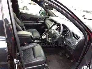 Toyota Harrier PREMIUM NOIR SUNROOF 2020