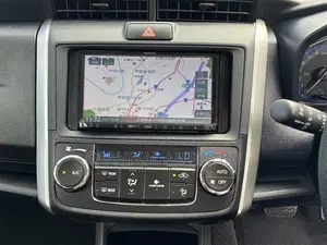 Toyota Fielder Ex Hybrid Silver 2020