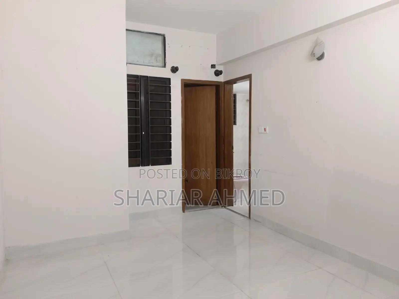 Good Quality 2100 Sqft 3 Bed Un-Furnished Flat For Rent In Gulshan 2