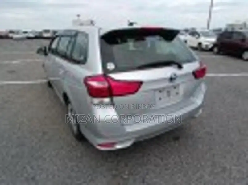 Toyota Fielder Ex package 2020