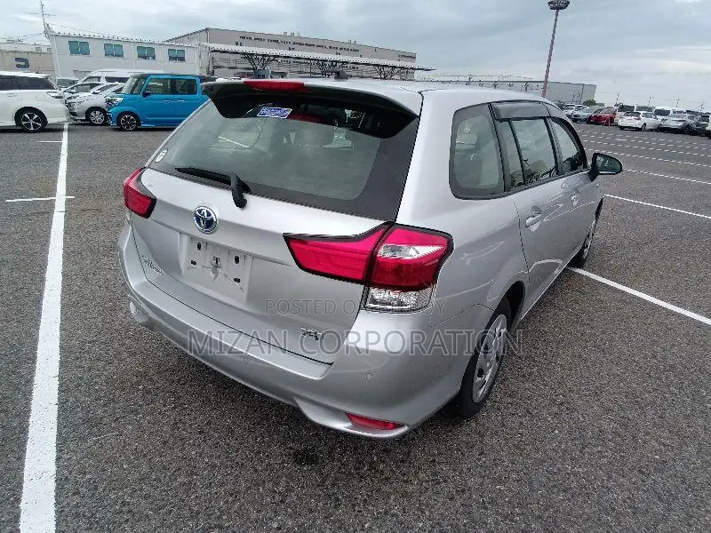 Toyota Fielder Ex package 2020