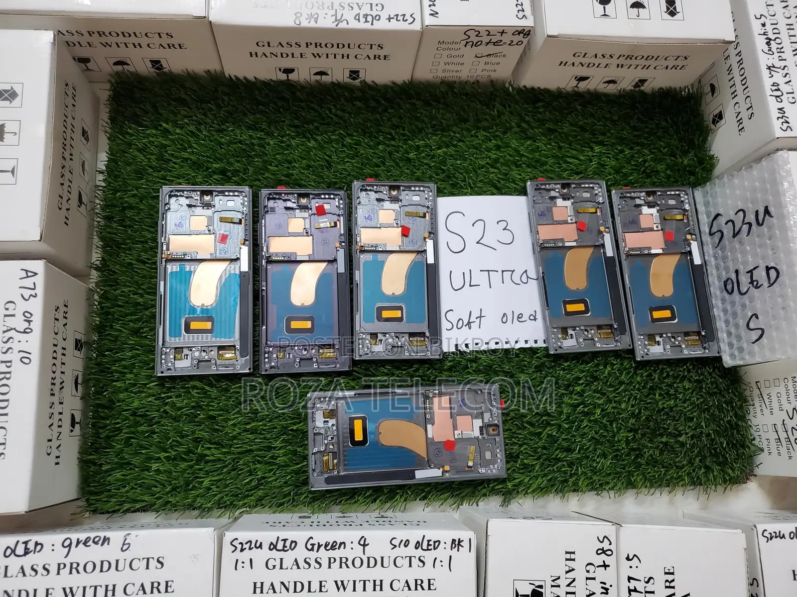 Samsung S23 Ultra Soft OLED Display
