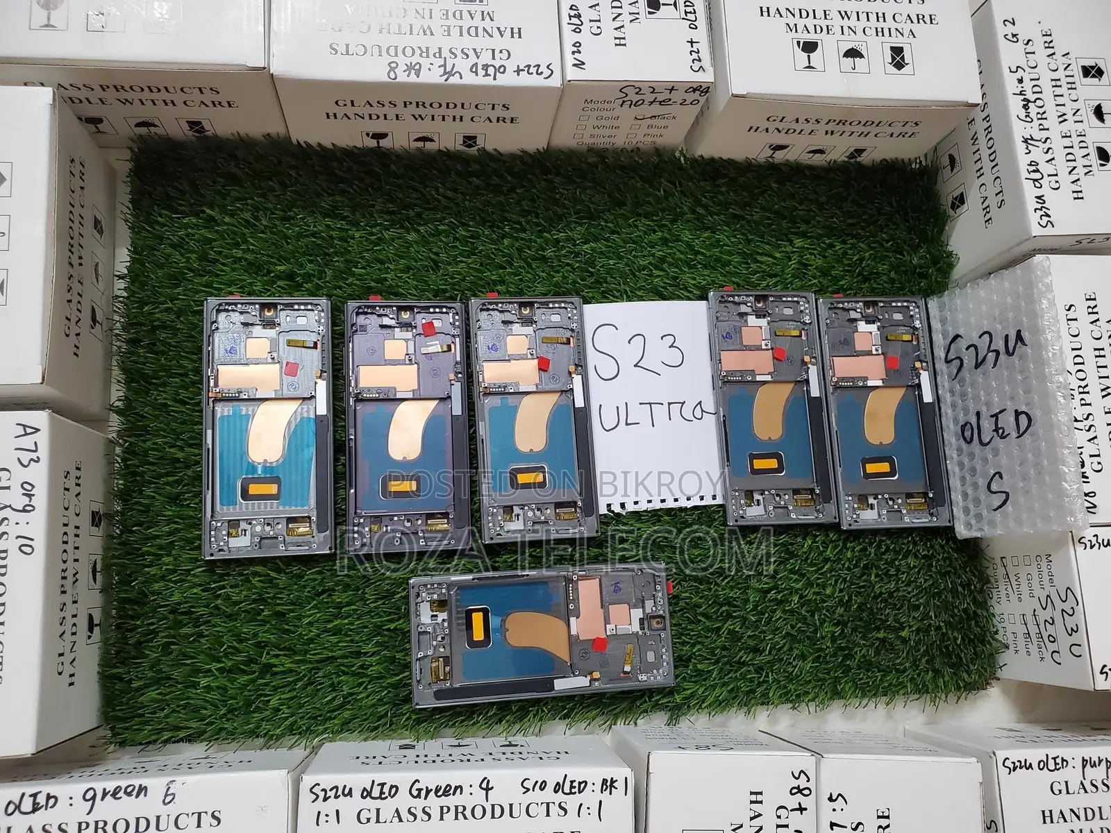 Samsung S23 Ultra Soft OLED Display