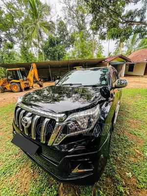 Toyota Prado TxL 7-Seat Sunroof 2013