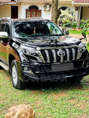 Toyota Prado TxL 7-Seat Sunroof 2013