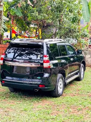 Toyota Prado TxL 7-Seat Sunroof 2013