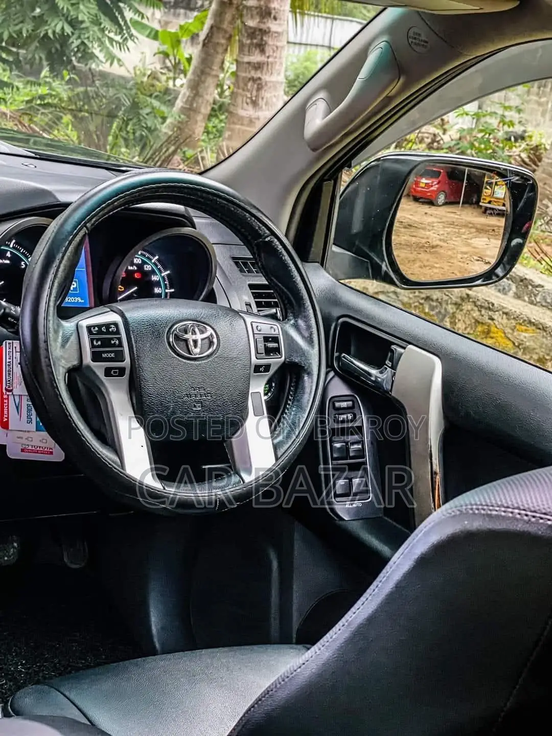 Toyota Prado TxL 7-Seat Sunroof 2013