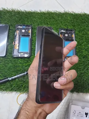 Samsung S9+ TFT display