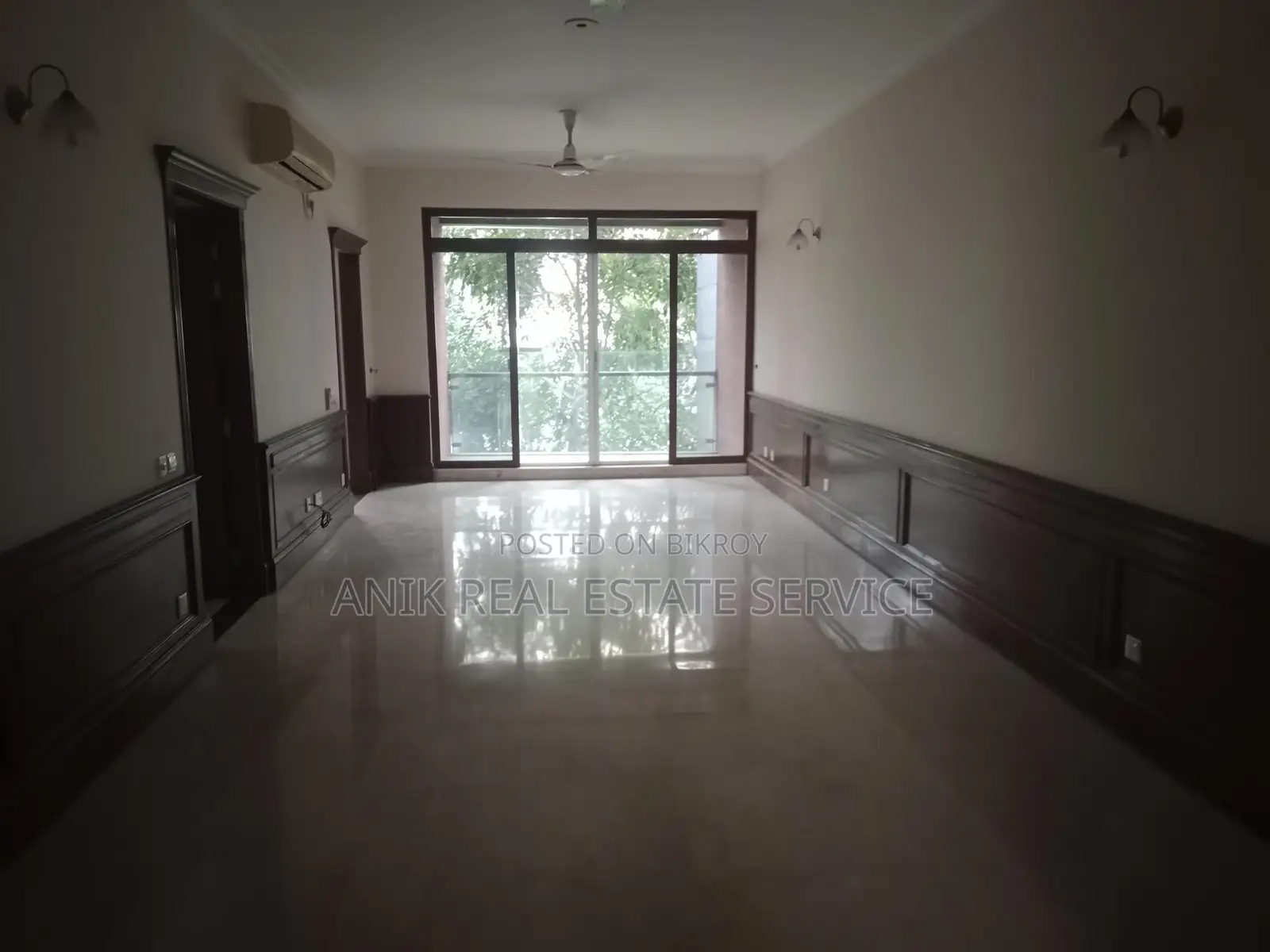 গুলশানে ভালো মানের ৩ বেডরুমের আনফার্নিশড ফ্ল্যাট ভাড়া