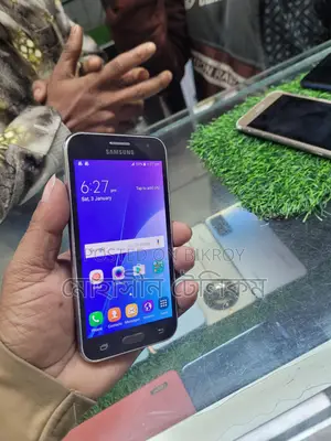 Samsung Galaxy J2 1/8 (Used)