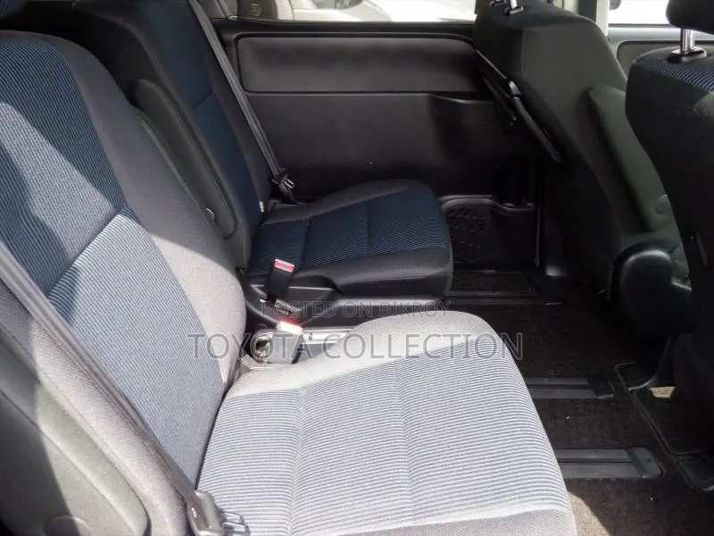 Toyota Noah PUSH START X PACKAGE 2020