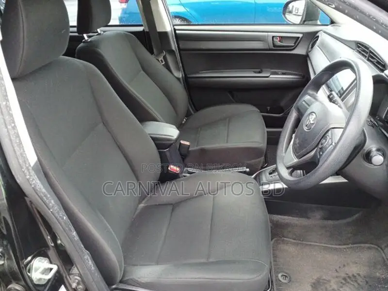 Toyota Fielder EX PACKAGE HYBRID 2020