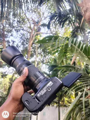 Canon 70D with 75-300 Zoom lens full fresh condition