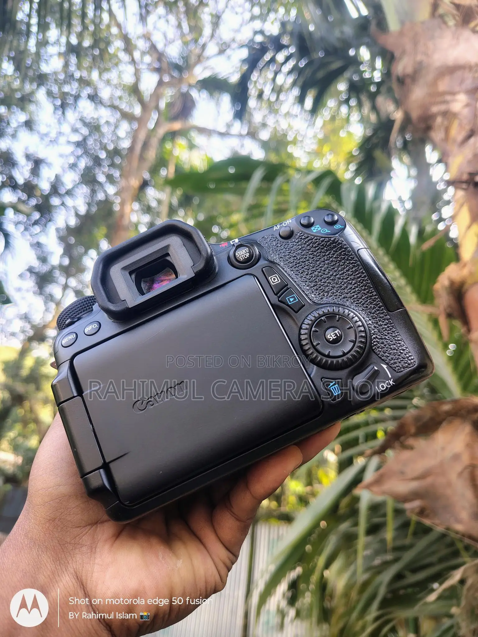 Canon 70D with 75-300 Zoom lens full fresh condition