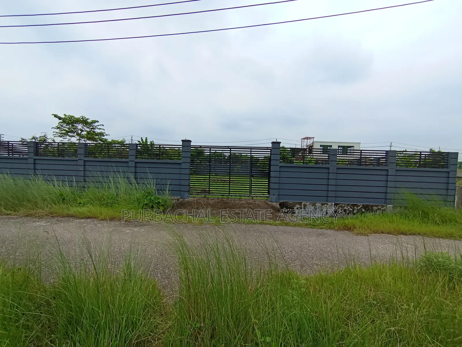 Near 75ft, 10 Katha Plot In Sec#26