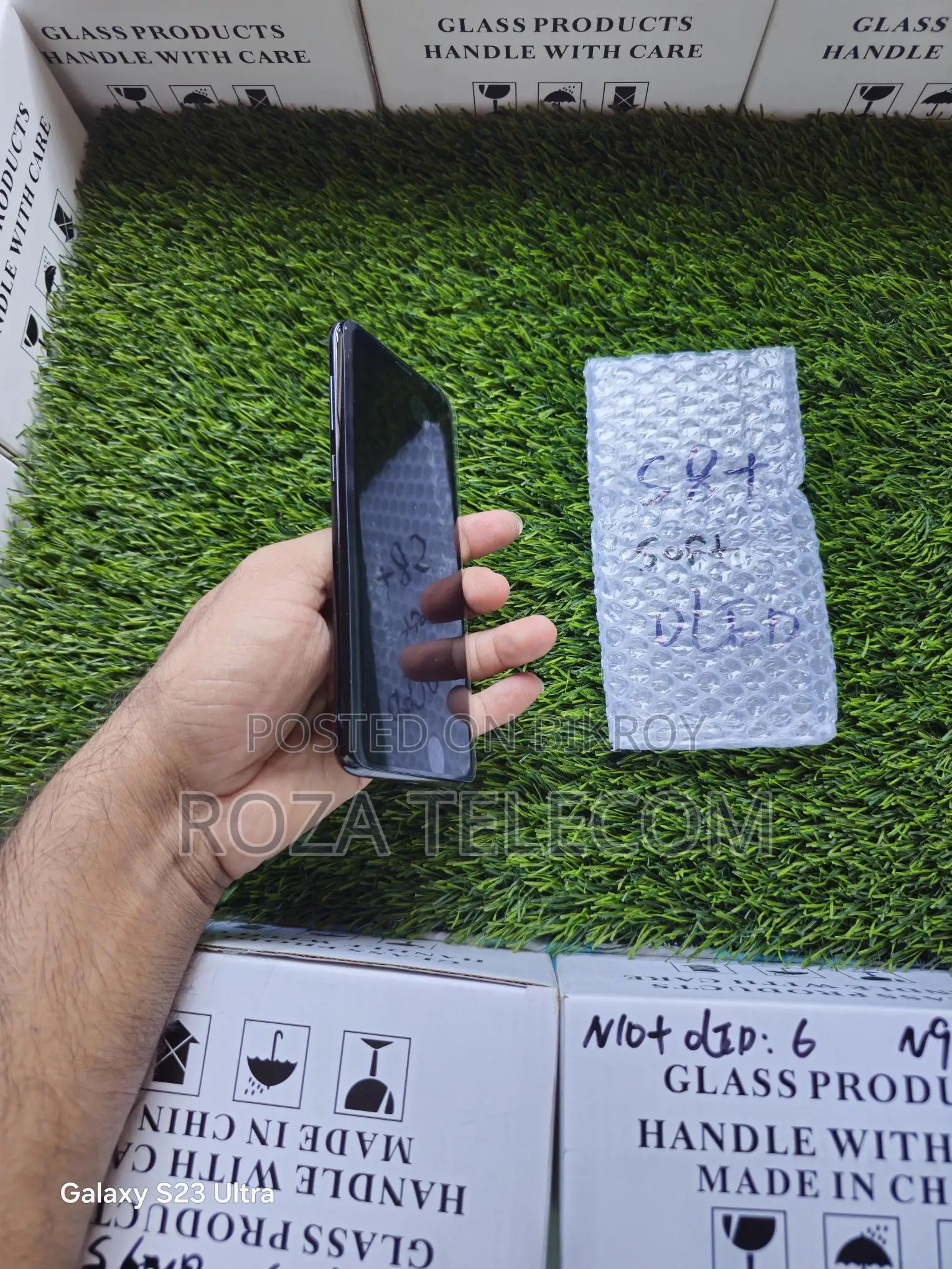 Samsung S8+ full curve display