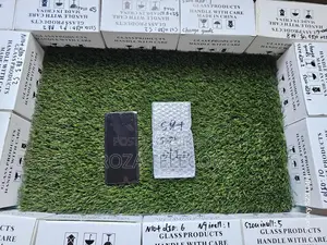 Samsung S8+ full curve display