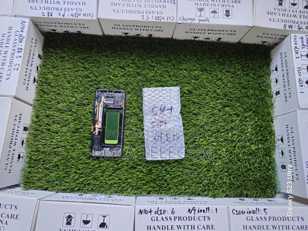 Samsung S8+ full curve display