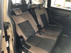 Toyota Sienta G Q PACKAGE 2020