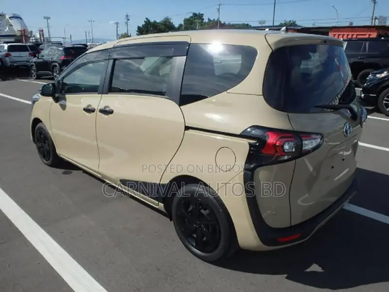 Toyota Sienta G Q PACKAGE 2020
