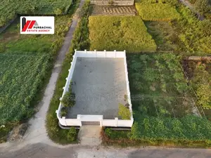 ৩০ ফুট/৫৪ ফুট কর্নার প্লট, সেক্টর ৪-এ ১০ কাঠার প্লট