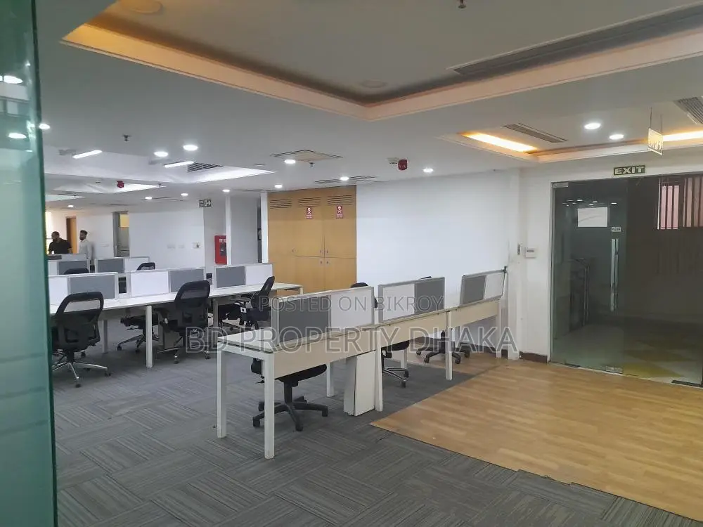 5800 Sqft Open Semi Furnished Commercial Space Rent in Gulshan Avenue
