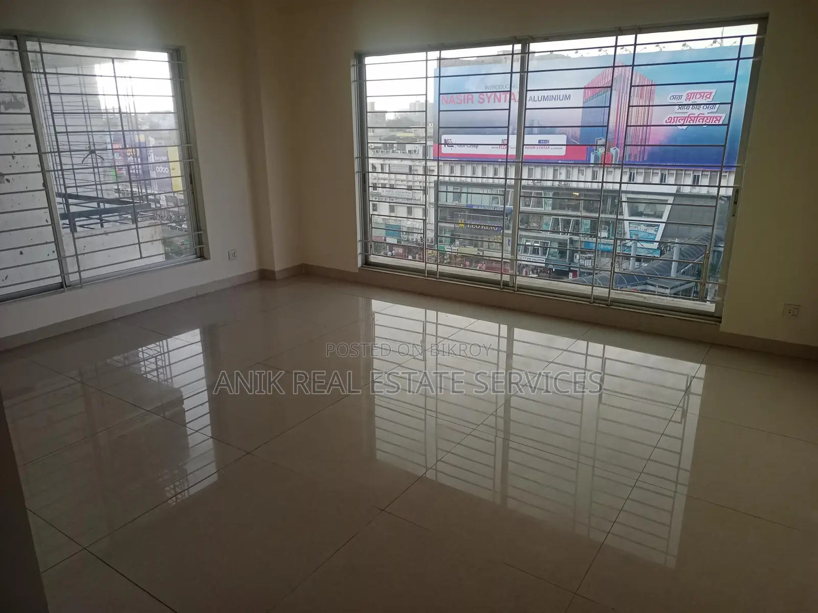New Good Quality 5000 Sft Unfurnished Flat Rent In Gulshan 2