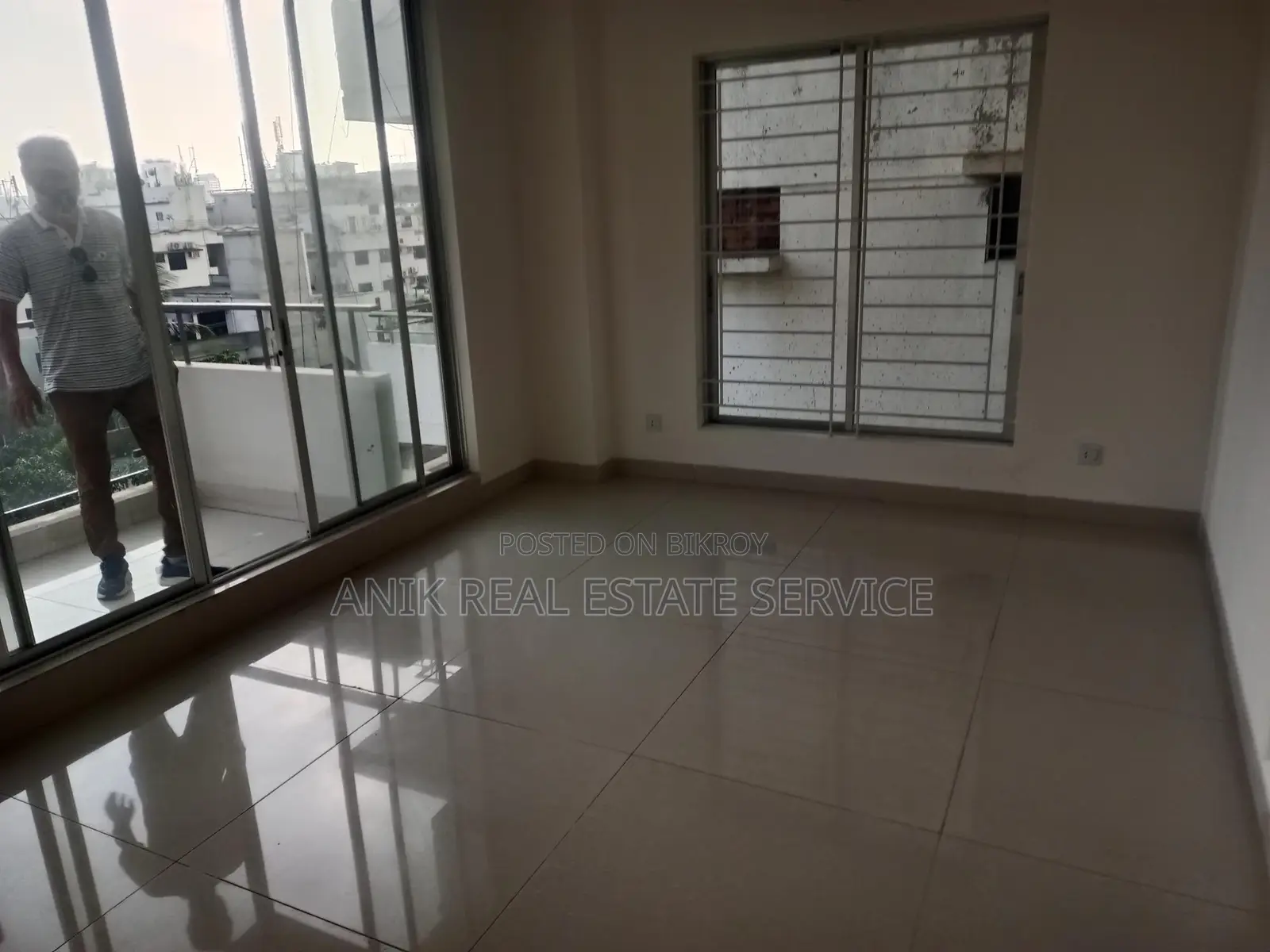 New Good Quality 5000 Sft Unfurnished Flat Rent In Gulshan 2