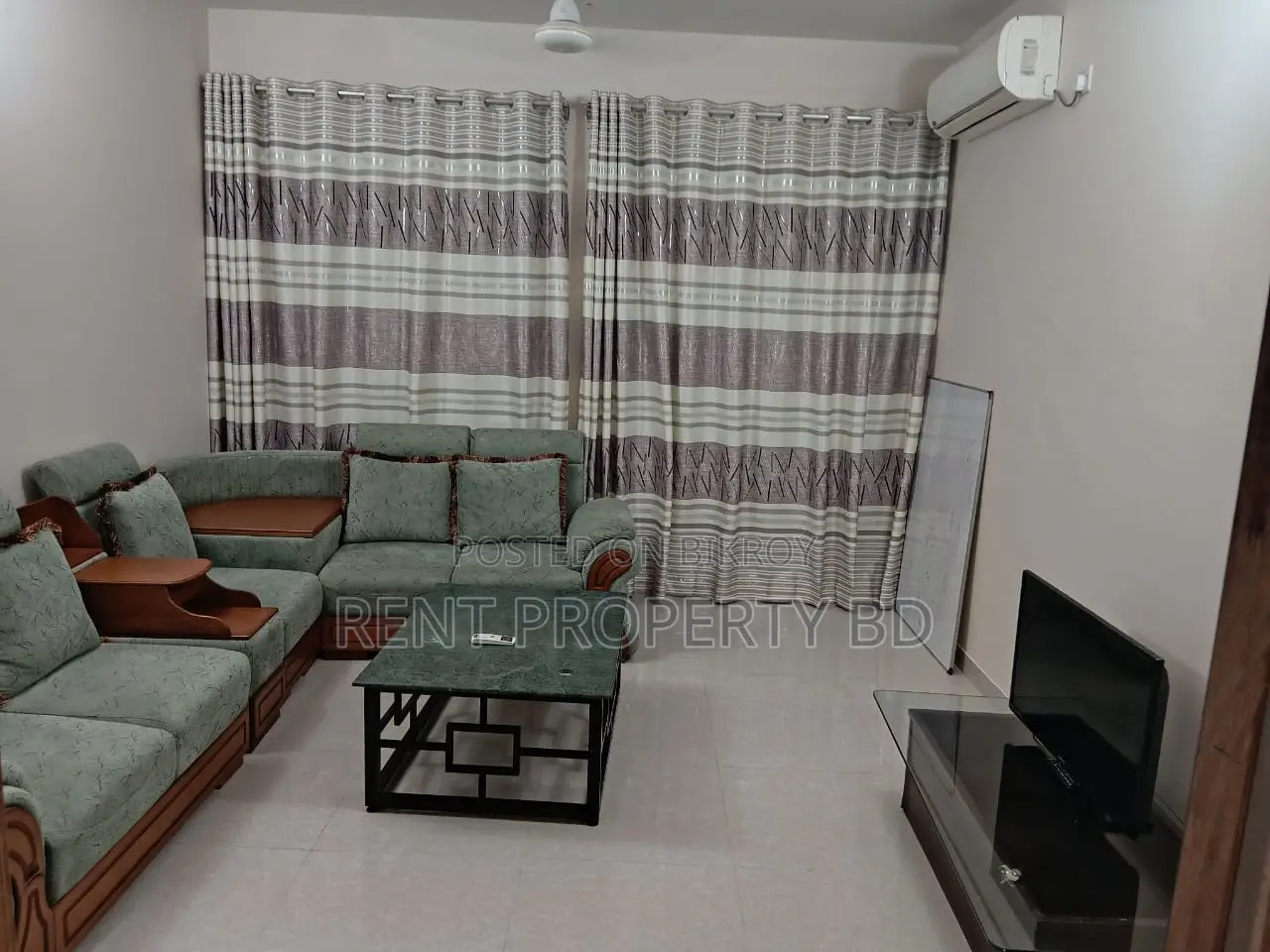 2600 sft Fully Furnished Flat For Rent In Banani