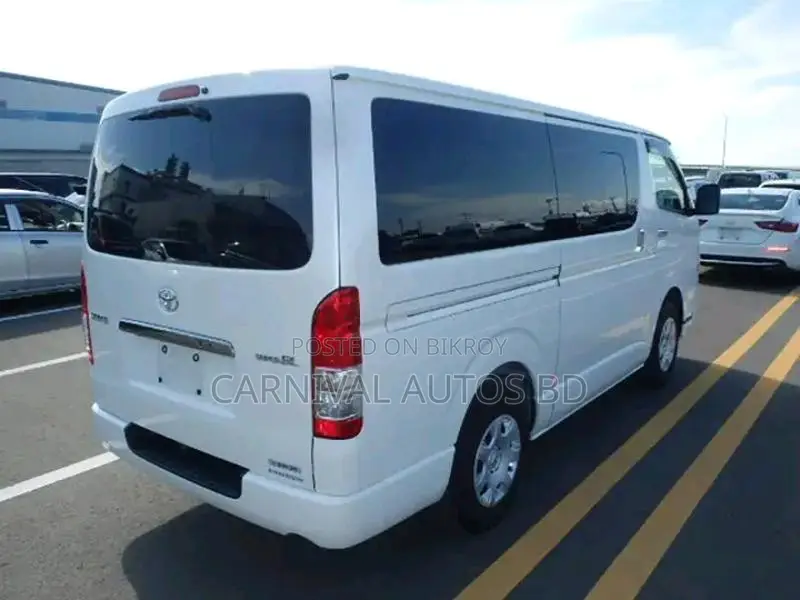 Toyota Hiace Super GL Dark Prime2 2020