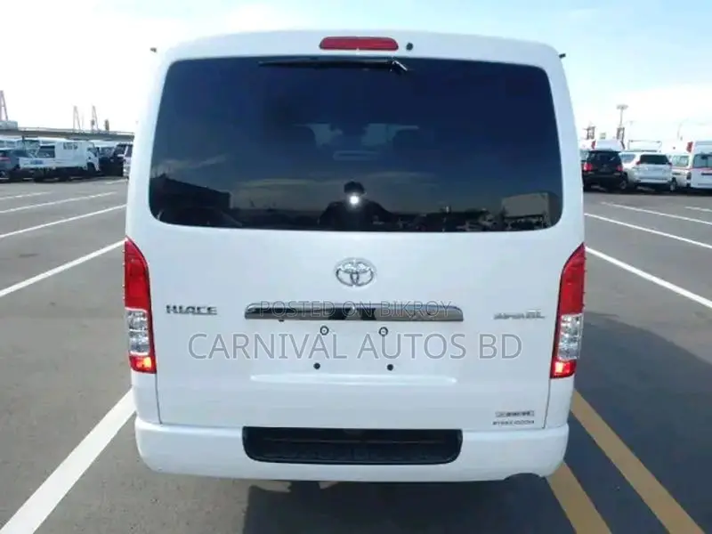 Toyota Hiace Super GL Dark Prime2 2020
