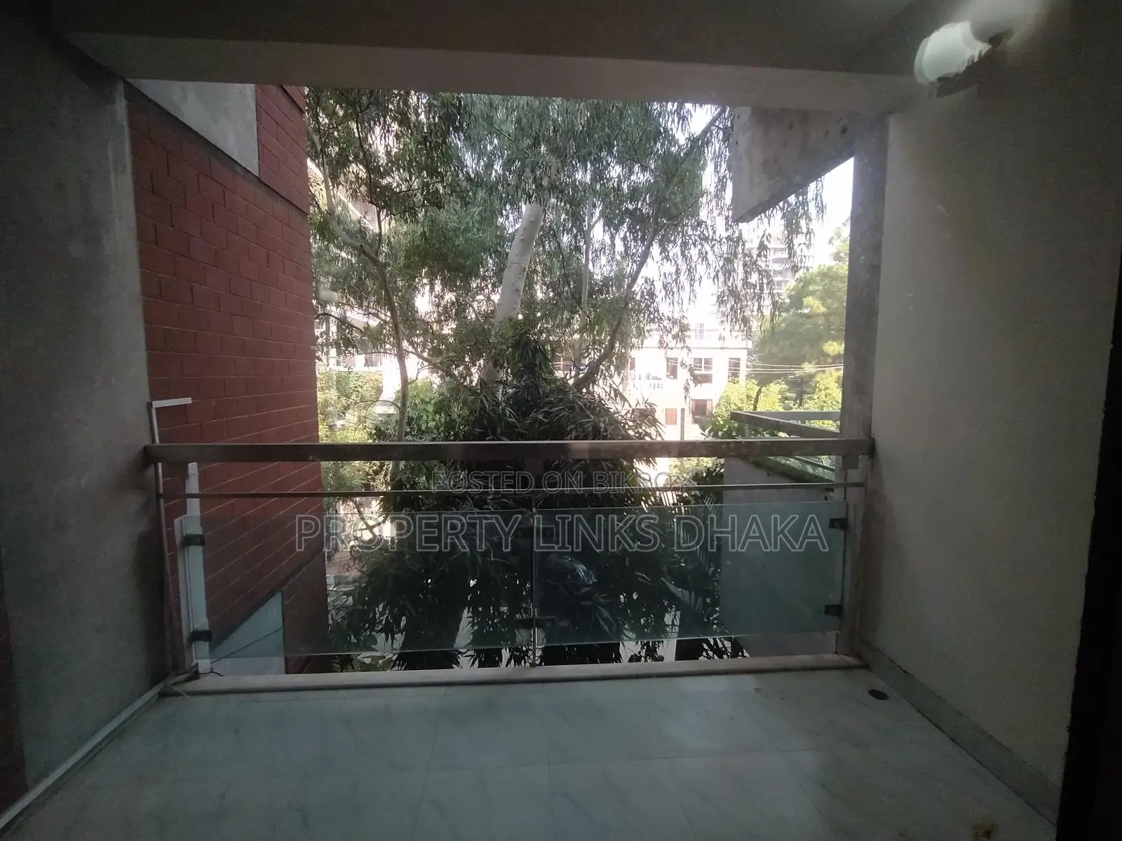 Luxurious Apartment Gulshan 2