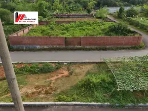 সেক্টর ২৮-এ ৫ কাঠার প্লট, দক্ষিণ-পূর্ব কোণ, ১৮ ফুট/৩০ ফুট রাস্তা