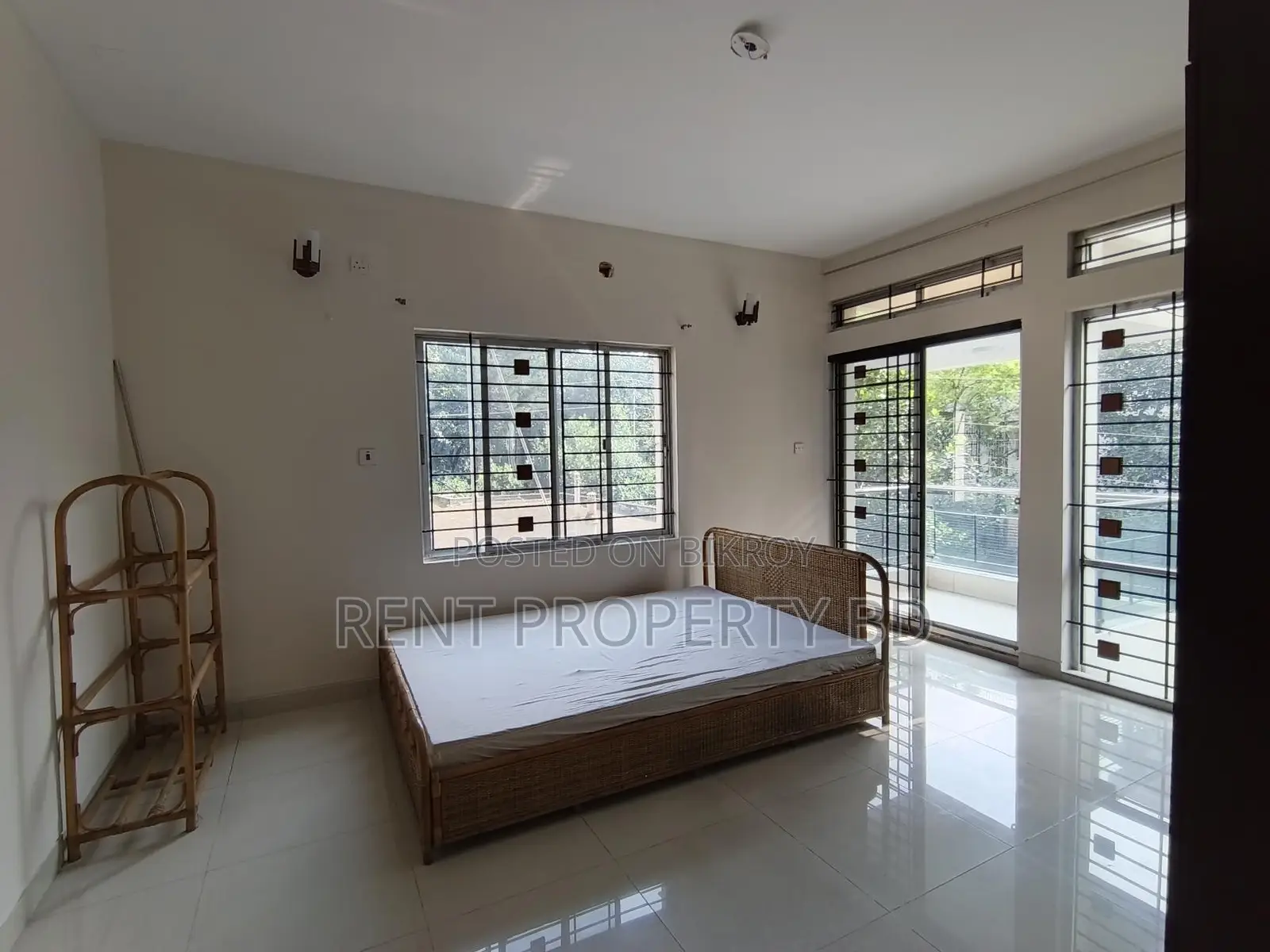 2100 Sft Nice Apartment Rent in Banani