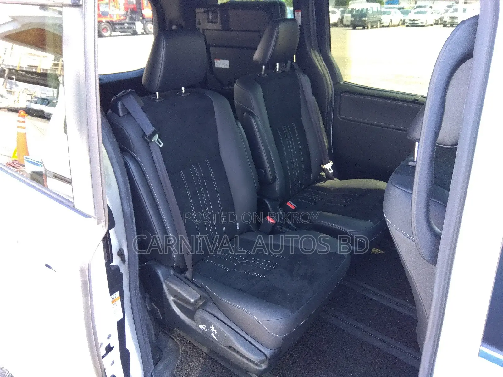 Toyota Esquire GI PREMIUM NON-HY 2021